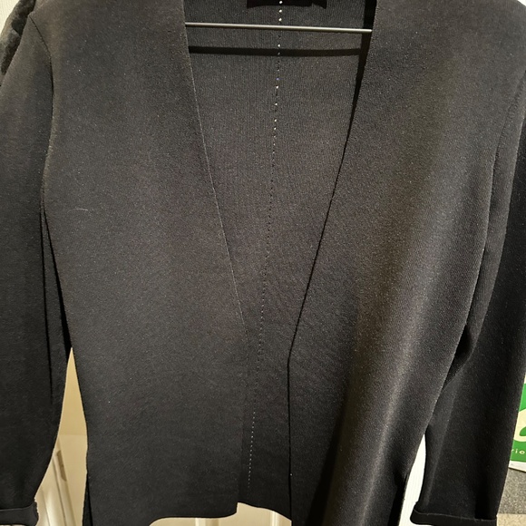M.M.LaFleur Woolf Jardigan in Black (M) - Picture 2 of 4